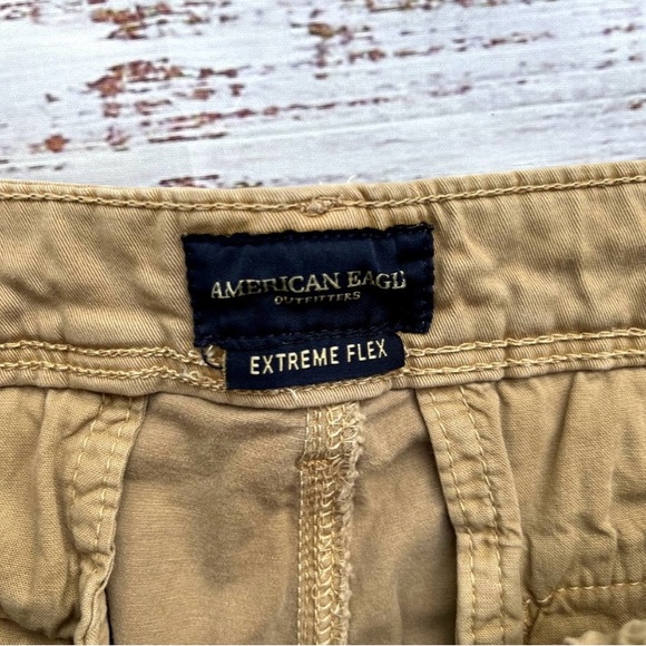American Eagle Khaki Tan Relaxed Straight Pants size 32x34 (inseam is really 30) - Picture 3 of 7